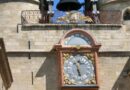Horloge Grosse cloche bordeaux