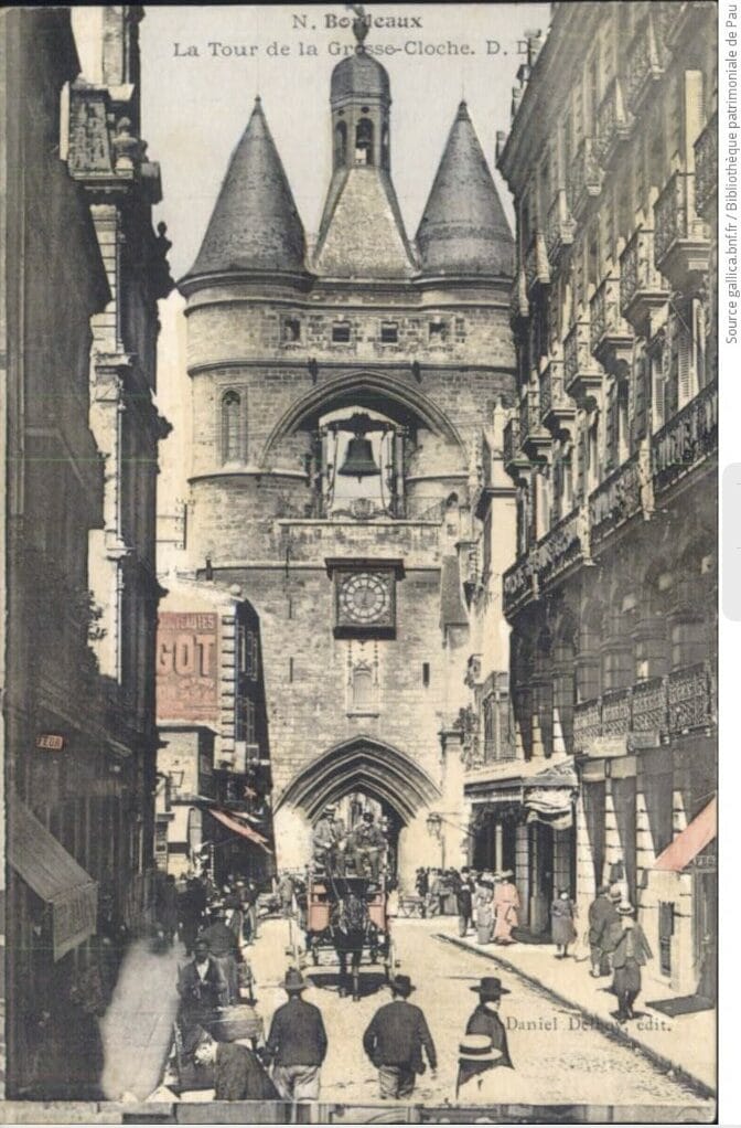 grosse cloche bordeaux 1904