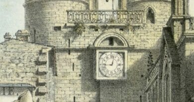 horloge de la grosse cloche à bordeaux