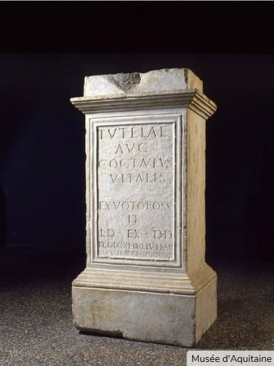 Autel des piliers de Tutelle