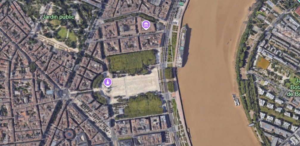 Place des Quinconces vue par Google Earth