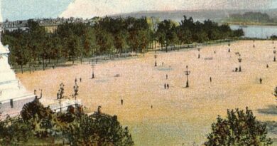 Place des quinconces - Esplanade des quinconces