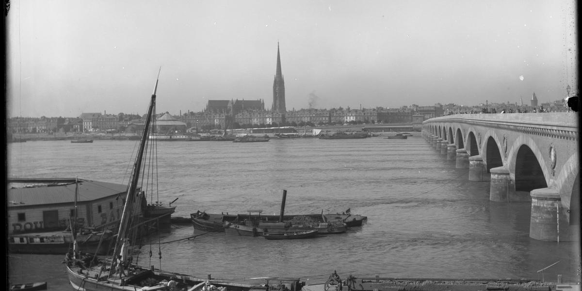 Bains de Bordeaux - 1880 - Source Sud Ouest