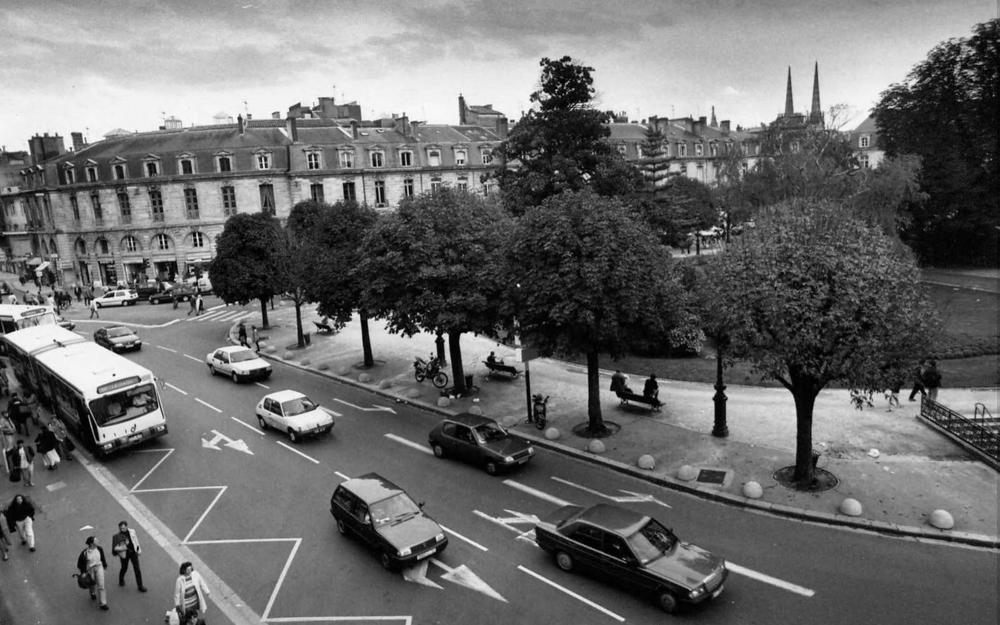 1990 - Place Gambetta - Bordeaux