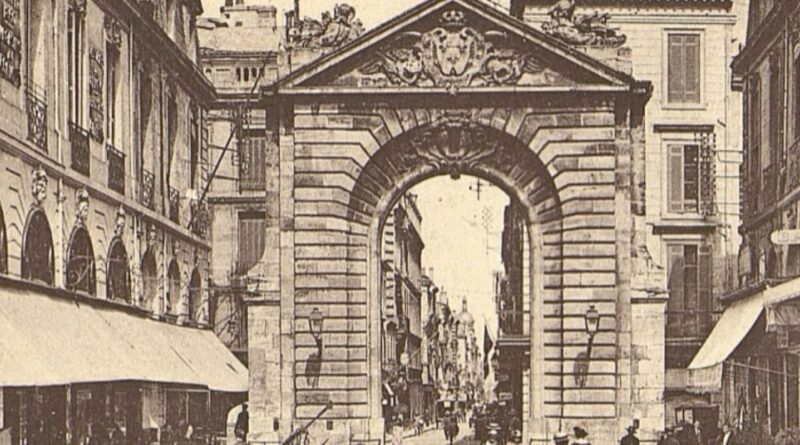 Porte Dijeaux Bordeaux