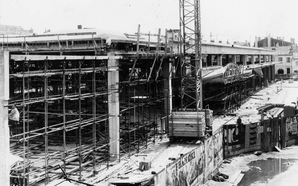1961 - Reconstruction Marché des Capucins Bordeaux - Source Sud Ouest