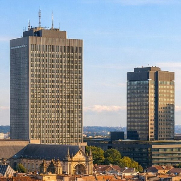 quel est le batiment le plus haut de bordeaux ?